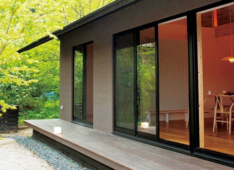 室内でも屋外でもない「中間領域」がある