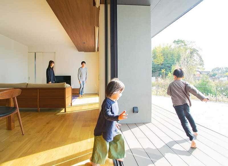 外の世界とつながるデッキ